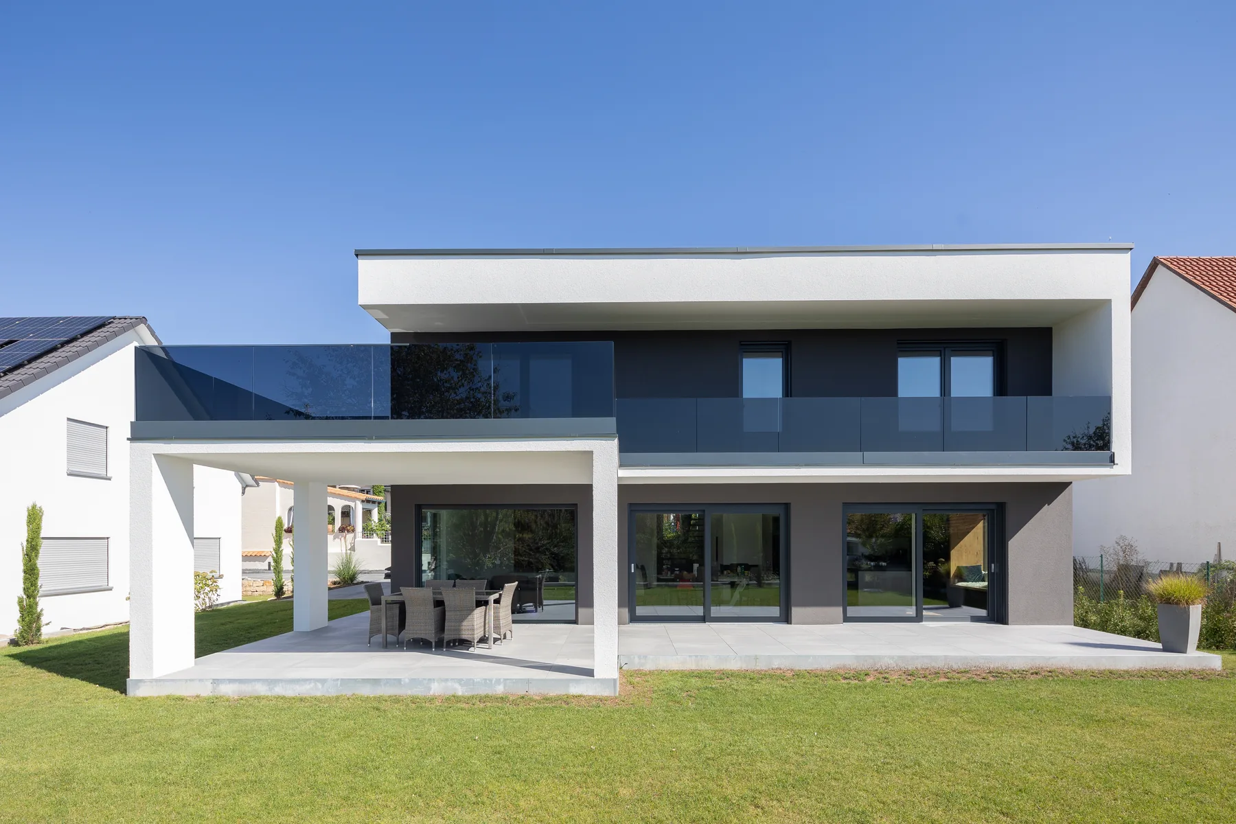 Klares Familienhaus